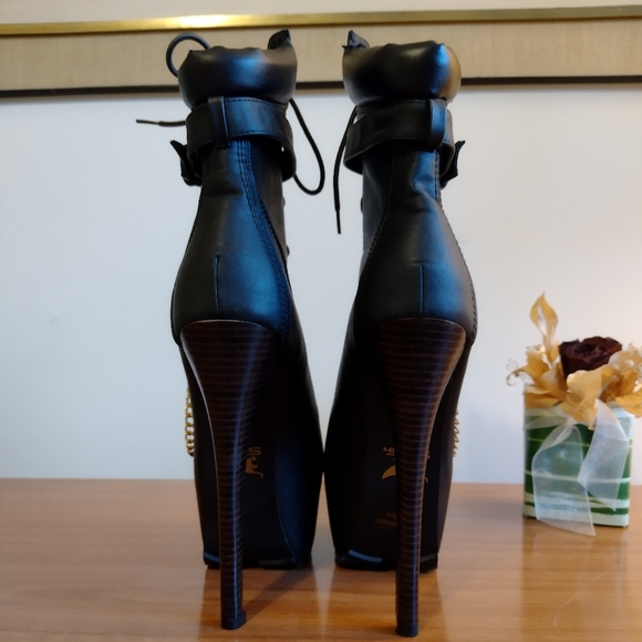 Sheikh Platform lace up booties - Picture 5 of 10